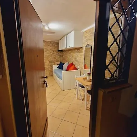 Mini La Bomboniera * Řím