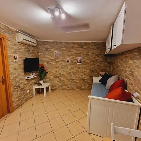 Apartment Mini La Bomboniera
